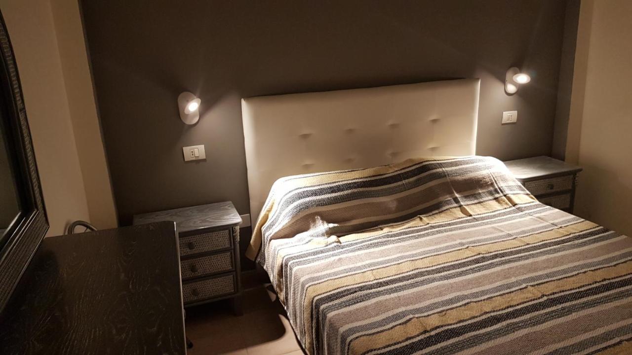 Beach 400Mtr, Top Of Mountain With Spectacular Surround View 200Mtr Los Cristianos  Extérieur photo